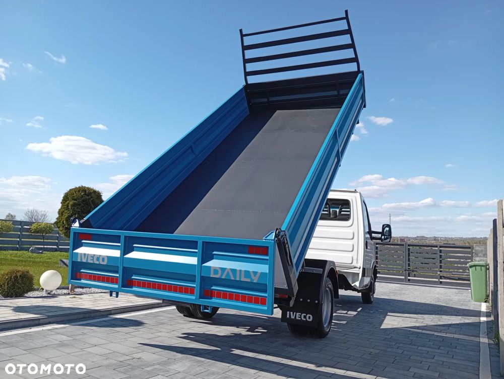 Iveco Daily - 12