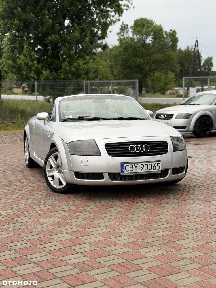 Audi TT Roadster - 2