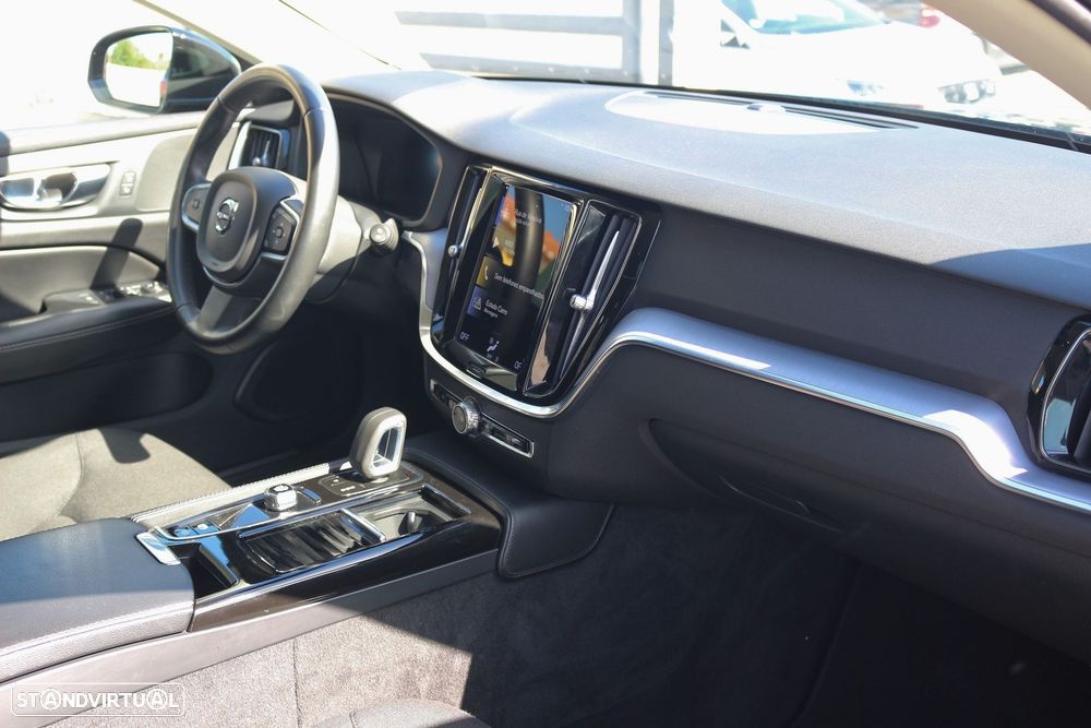 Volvo V60 2.0 T6 AWD TE Inscription Expression - 42