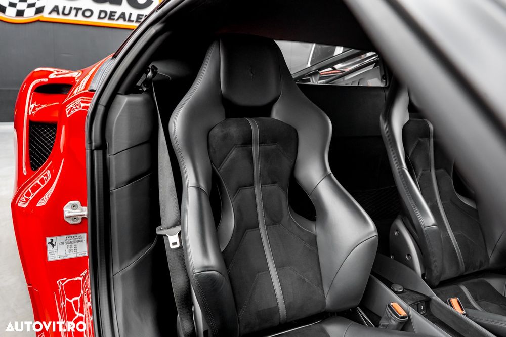 Ferrari 488 GTB - 12