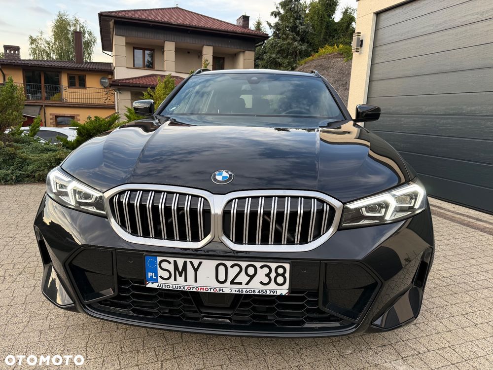 BMW Seria 3 330i xDrive M Sport - 24