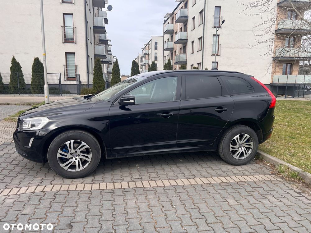Volvo XC 60 D3 Drive-E Momentum - 2