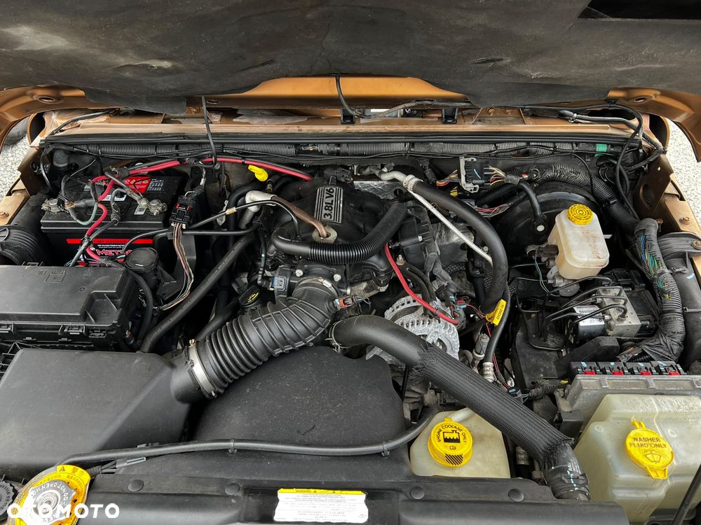 Jeep Wrangler Unlimited 3.8 Automatik Sahara - 21