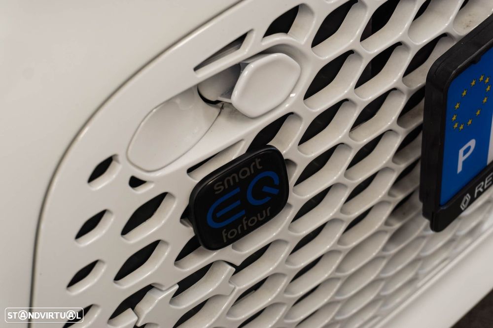 Smart ForFour EQ Pulse - 39
