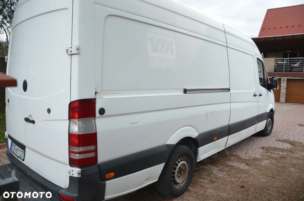 Mercedes-Benz Sprinter - 4
