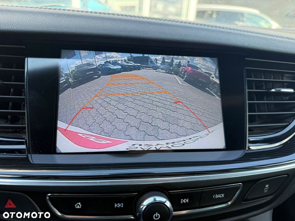 Opel Insignia 1.5 T Elite S&S - 15