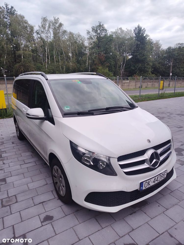 Mercedes-Benz Klasa V 220 d kompakt 9G-TRONIC Rise - 2