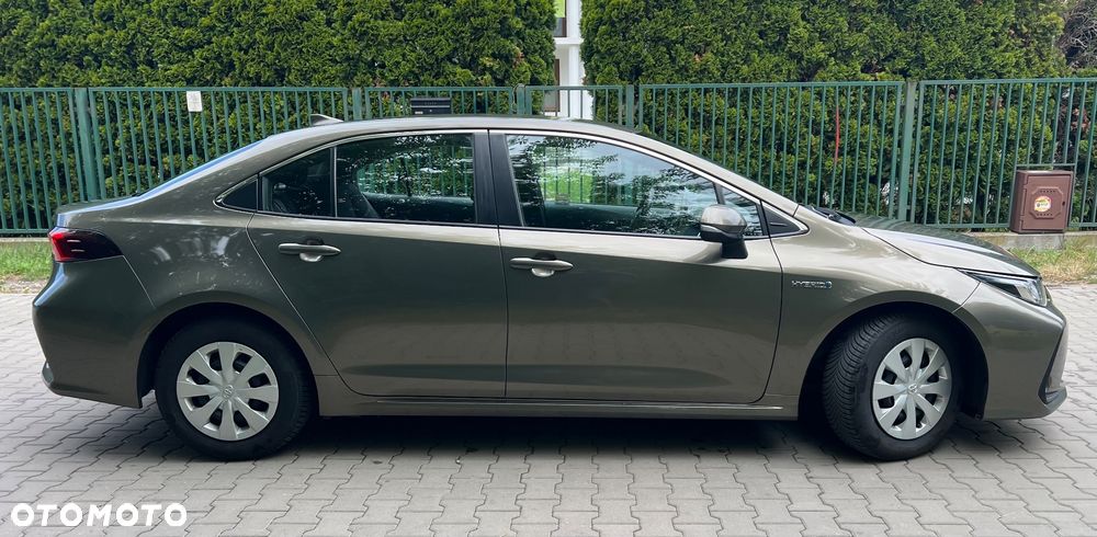 Toyota Corolla 1.8 Hybrid Active - 3