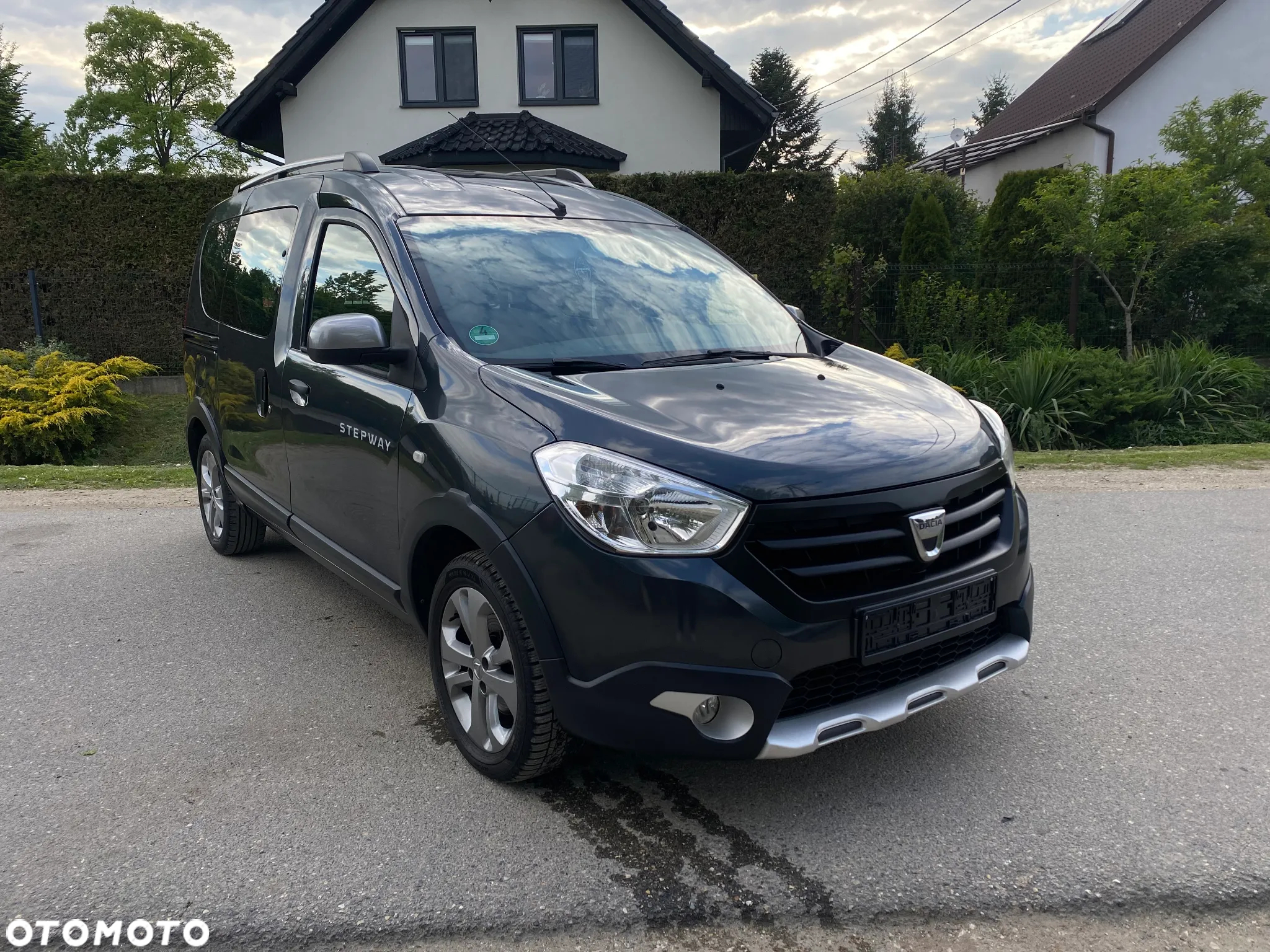 Citroën Berlingo Multispace VTi 120 SELECTION - 10