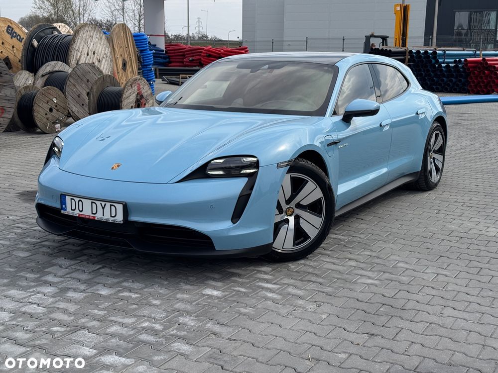 Porsche Taycan - 3