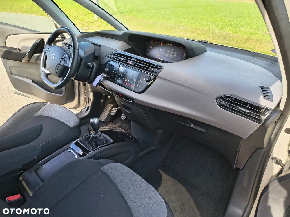 Citroën C4 SpaceTourer - 15