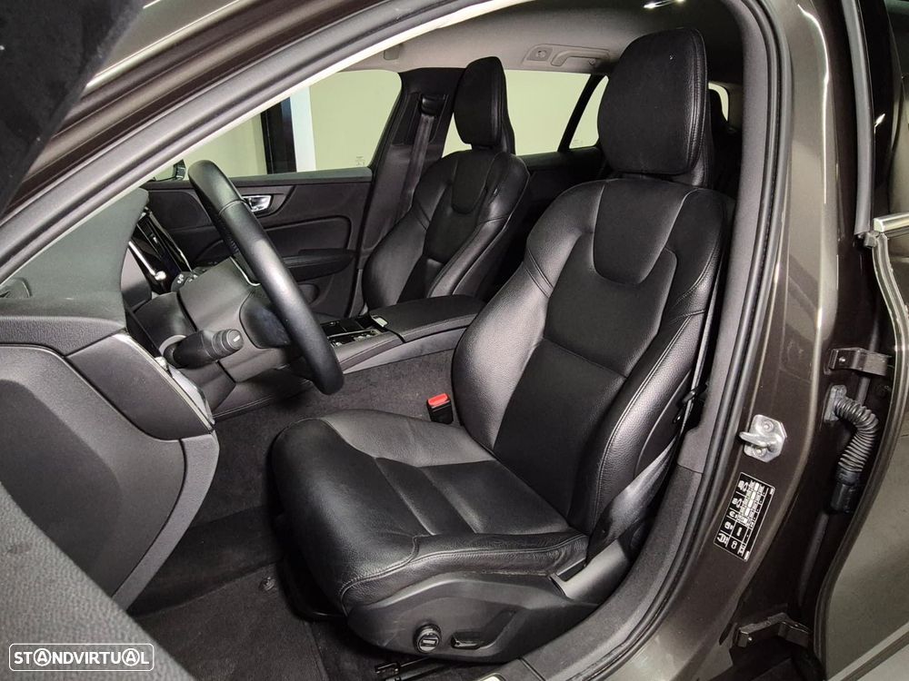 Volvo V60 2.0 T6 AWD TE Inscription Expression - 11