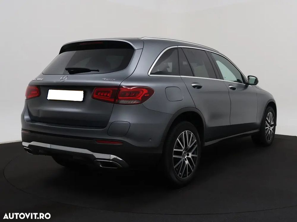 Mercedes-Benz GLC 300 de 4MATIC - 3