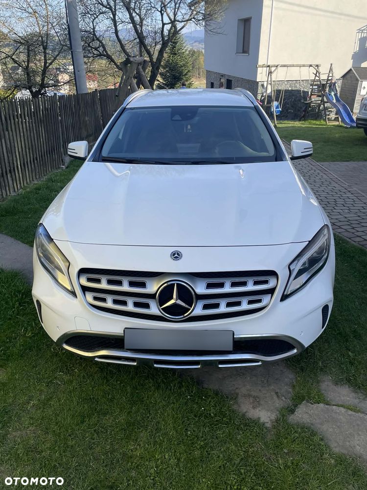 Mercedes-Benz GLA 200 d 4Matic 7G-DCT UrbanStyle Edition - 1