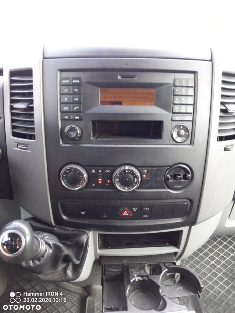 Mercedes-Benz Sprinter - 9