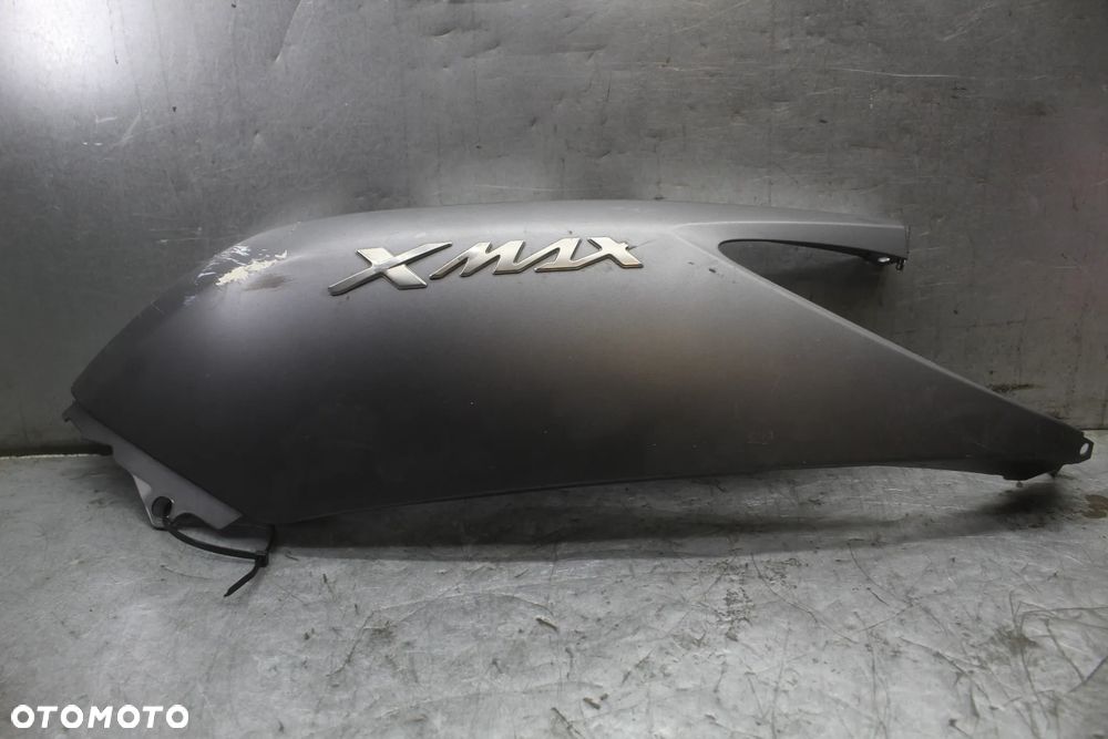 Yamaha Xmax X Max 125 12r Bok boczek owiewak ogon lewy - 1