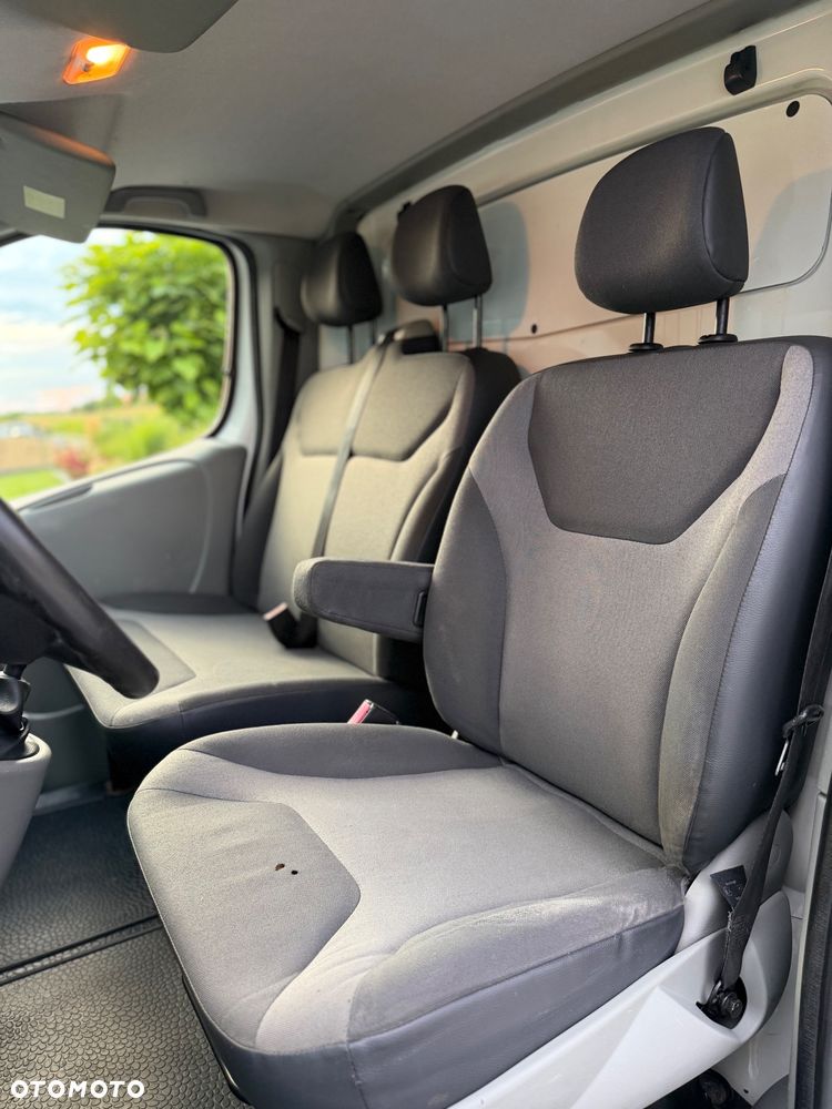 Renault Trafic - 11