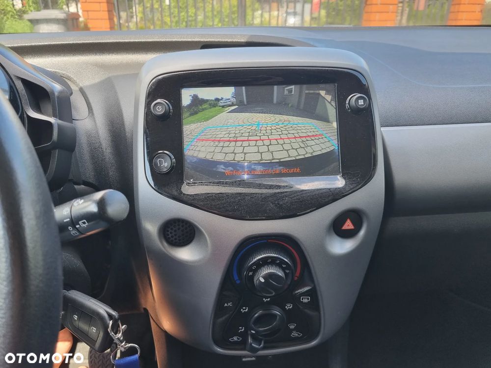 Toyota Aygo x-style - 11