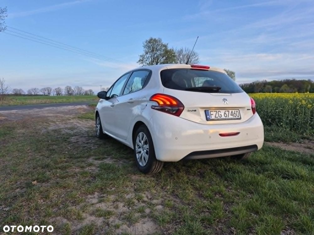 Peugeot 208 1.2 PureTech Active - 4