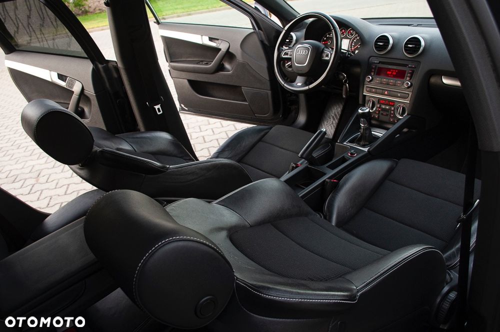 Audi A3 Sportback 1.8 TFSI S line Sportpaket - 35