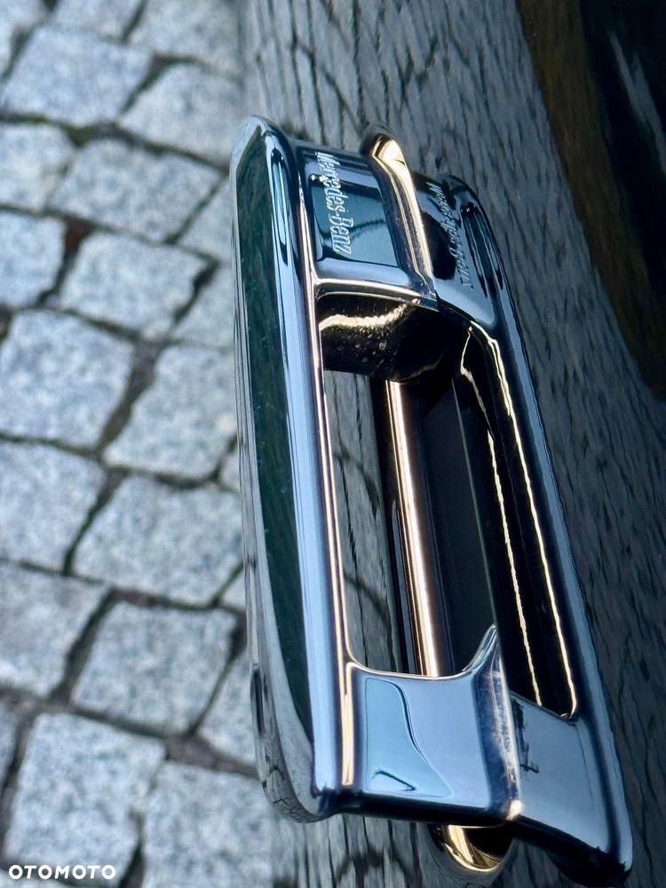 Mercedes-Benz Klasa E 220 d 4-Matic - 26