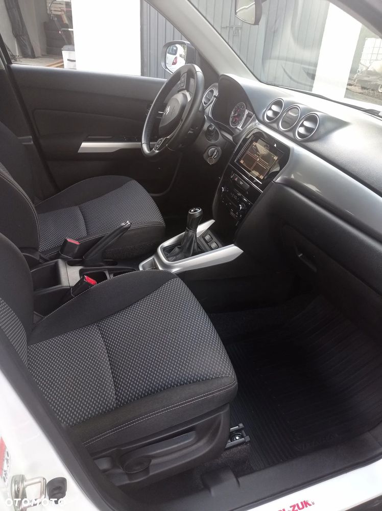 Suzuki Vitara 1.6 Comfort 2WD - 7
