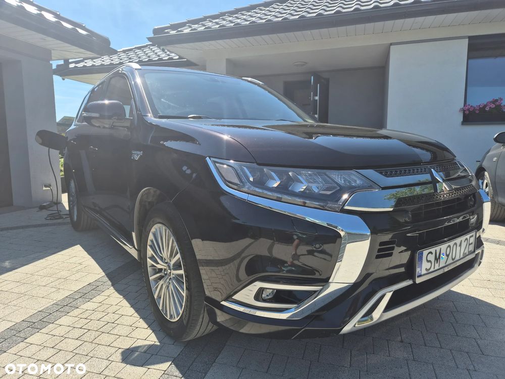 Mitsubishi Outlander Intense + - 1