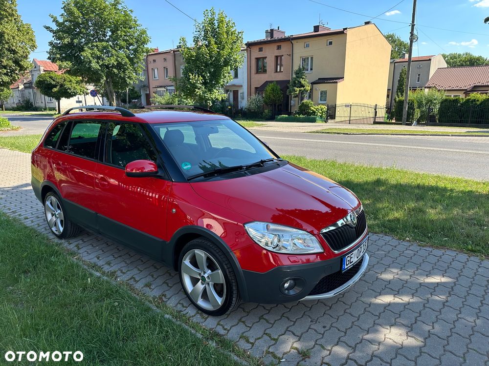Skoda Fabia 1.2 TSI Scout - 11