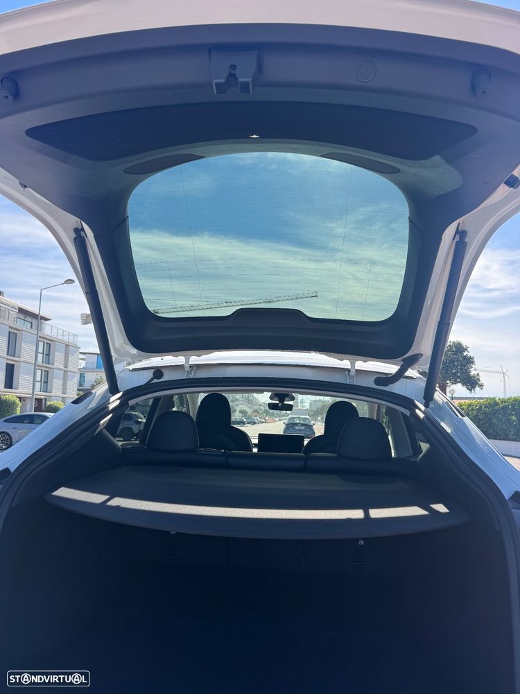 Tesla Model Y Long Range Tração Traseira - 12