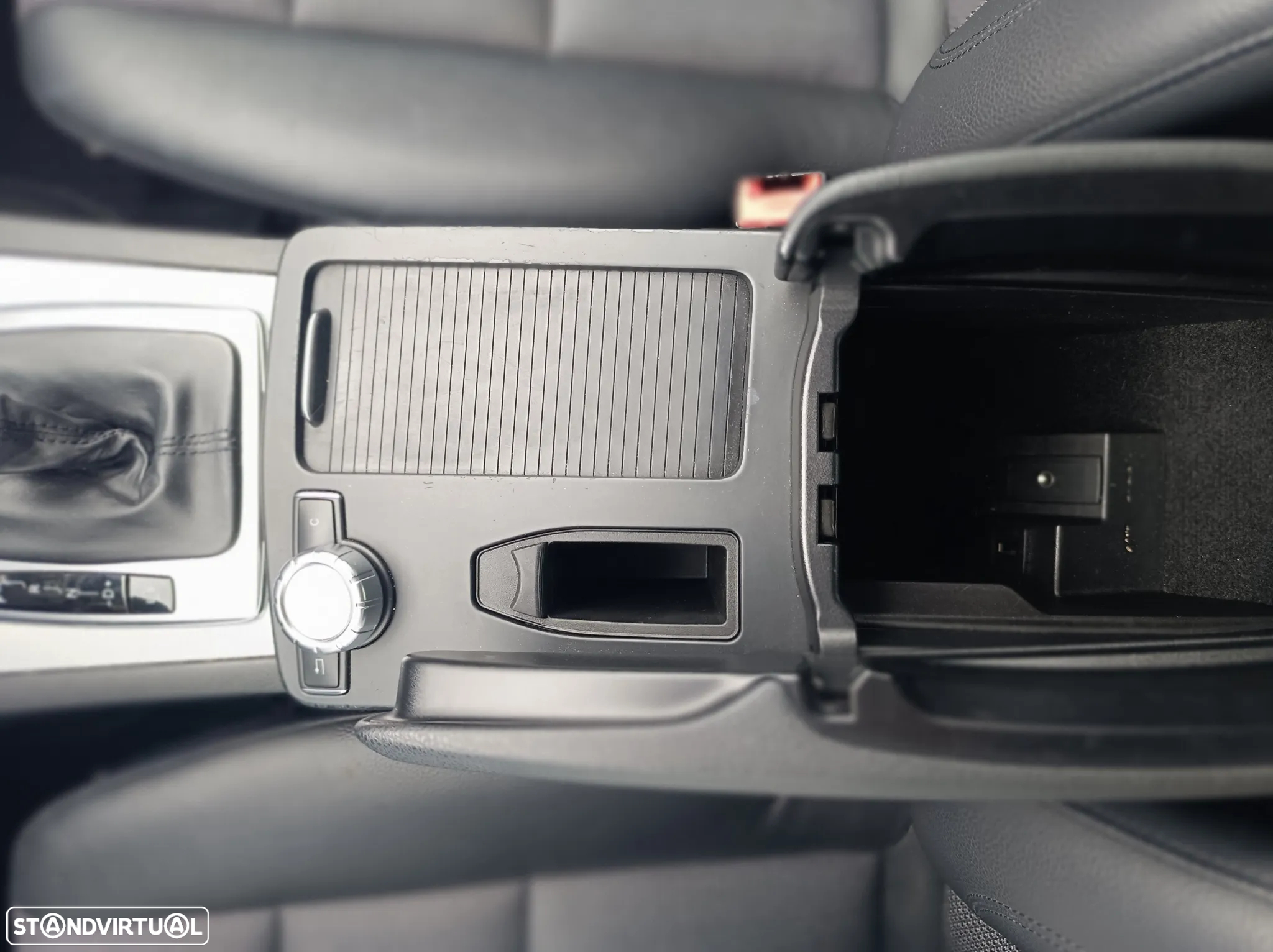 Mercedes-Benz C 180 CGi Avantgarde BlueEfficiency Aut. - 23