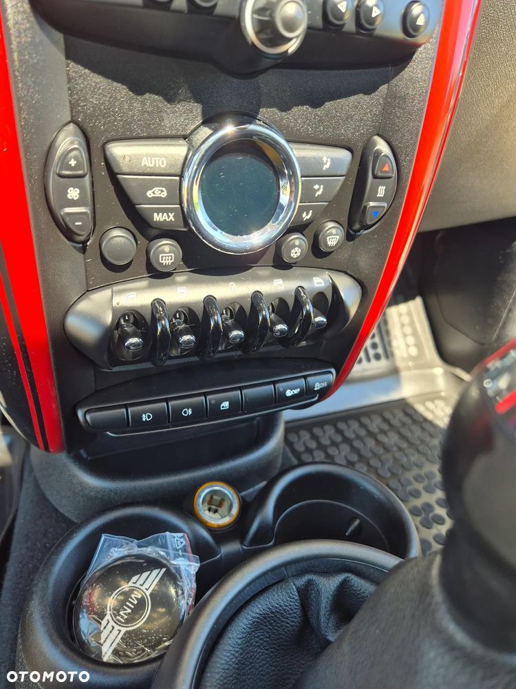 MINI Countryman Cooper D ALL4 - 13