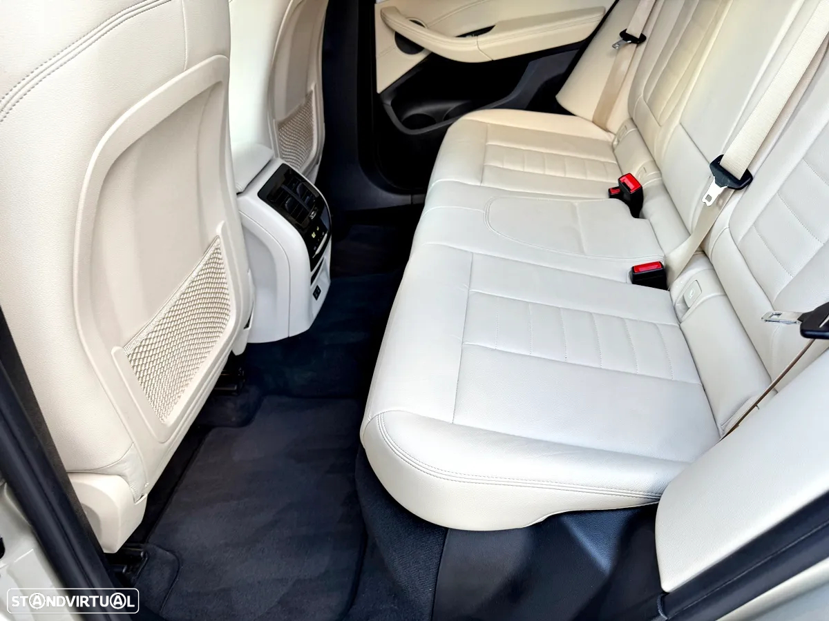 BMW X3 30 e xDrive Pack M - 37