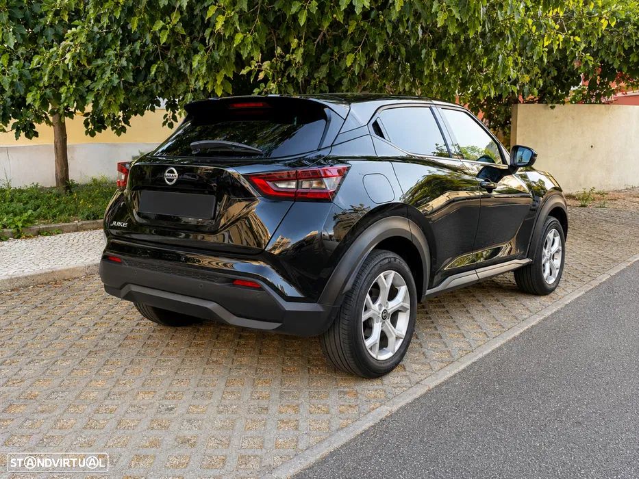 Nissan Juke 1.0 DIG-T N-Connecta DCT - 1