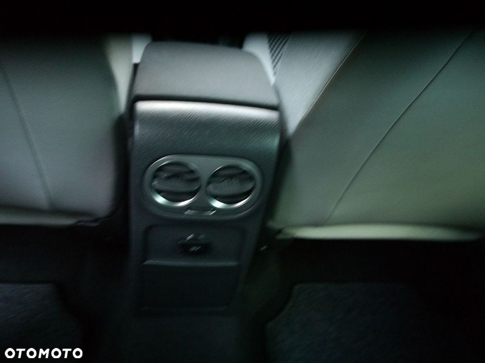 Volkswagen Tiguan 1.4 TSI BlueMotion Technology Sport & Style - 31