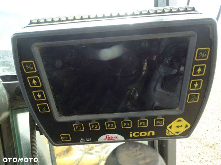 Volvo G946 - 16