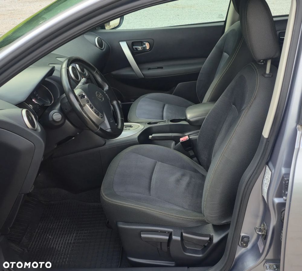 Nissan Qashqai 2.0 Tekna CVT - 12