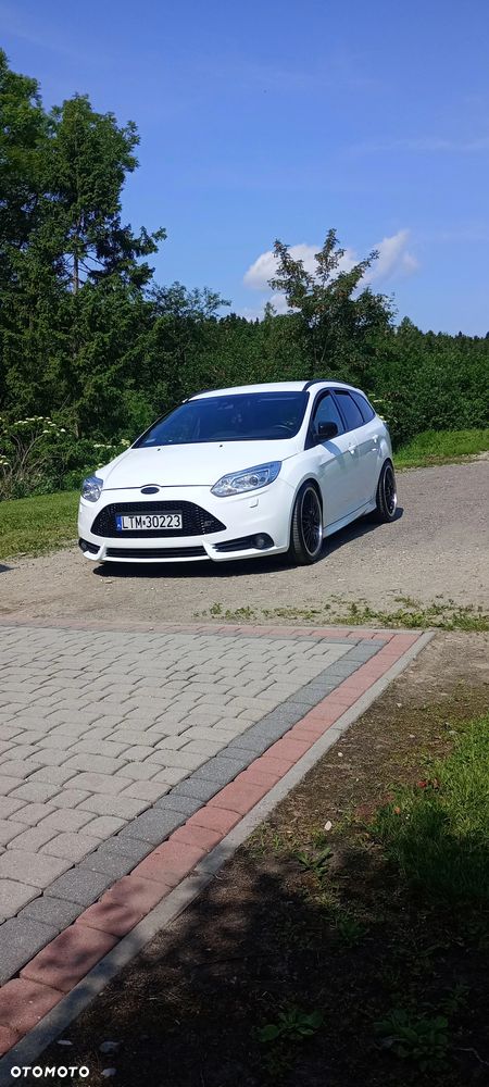 Ford Focus ST - 18