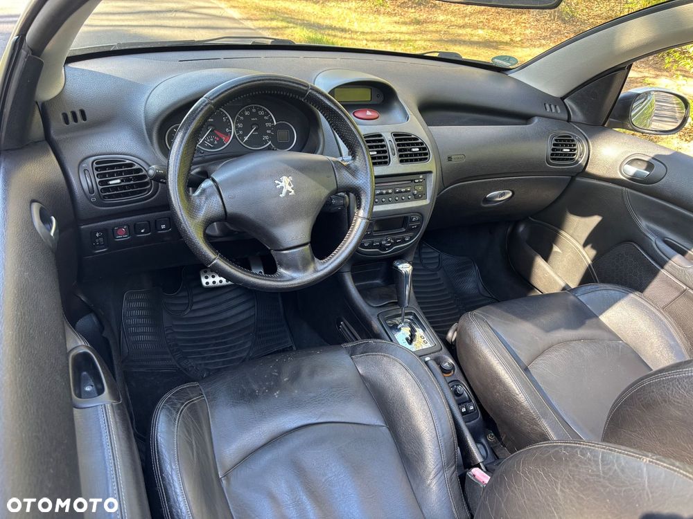 Peugeot 206 CC 1.6 - 11