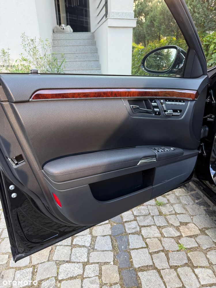 Mercedes-Benz Klasa S 500 7G-TRONIC - 25
