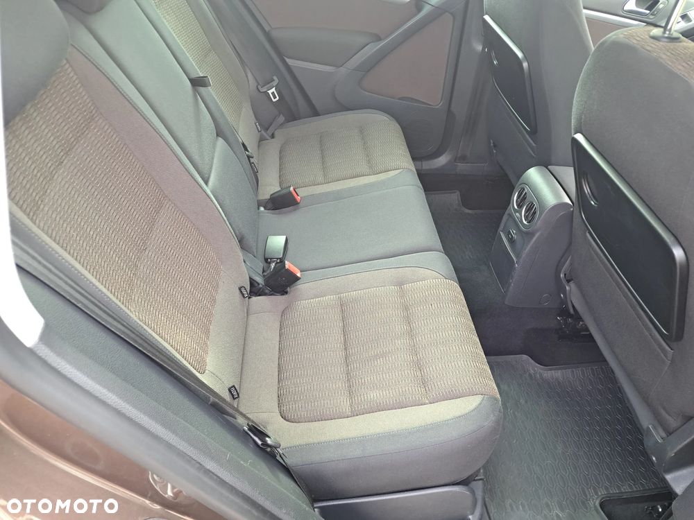 Volkswagen Tiguan 2.0 TDI DPF BlueMotion Technology Exclusive - 21