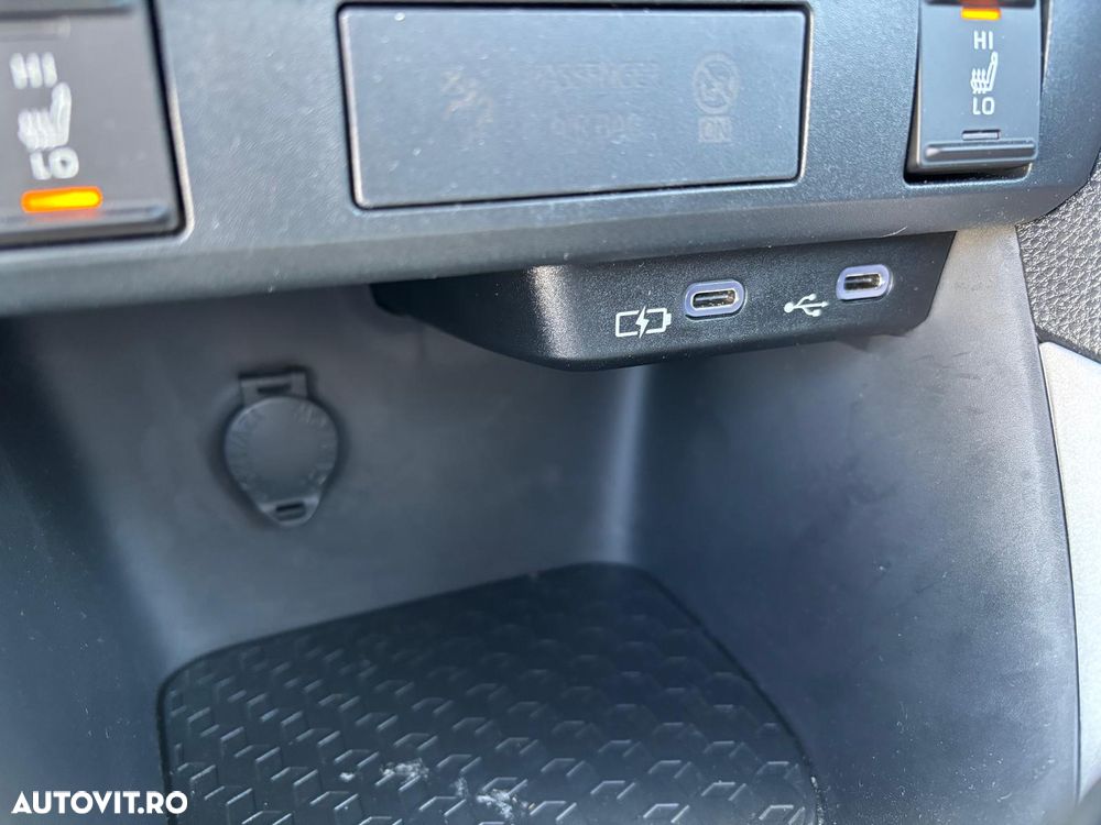 Toyota Yaris 1.5 VVT-i HSD Active - 16