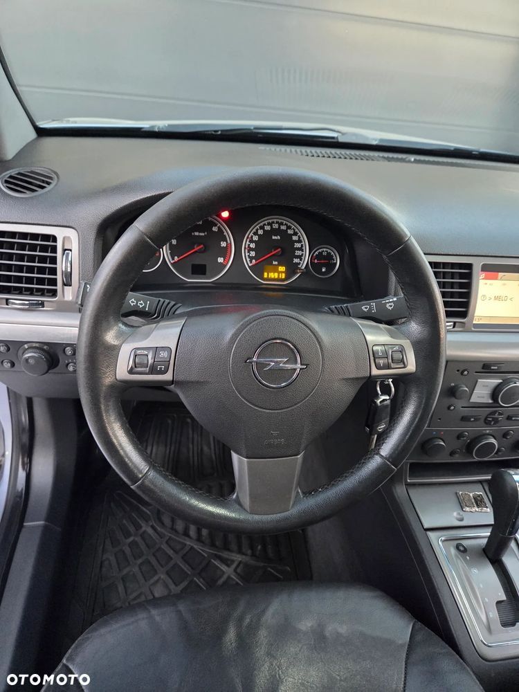 Opel Vectra 1.9 CDTI DPF Automatik Edition - 29