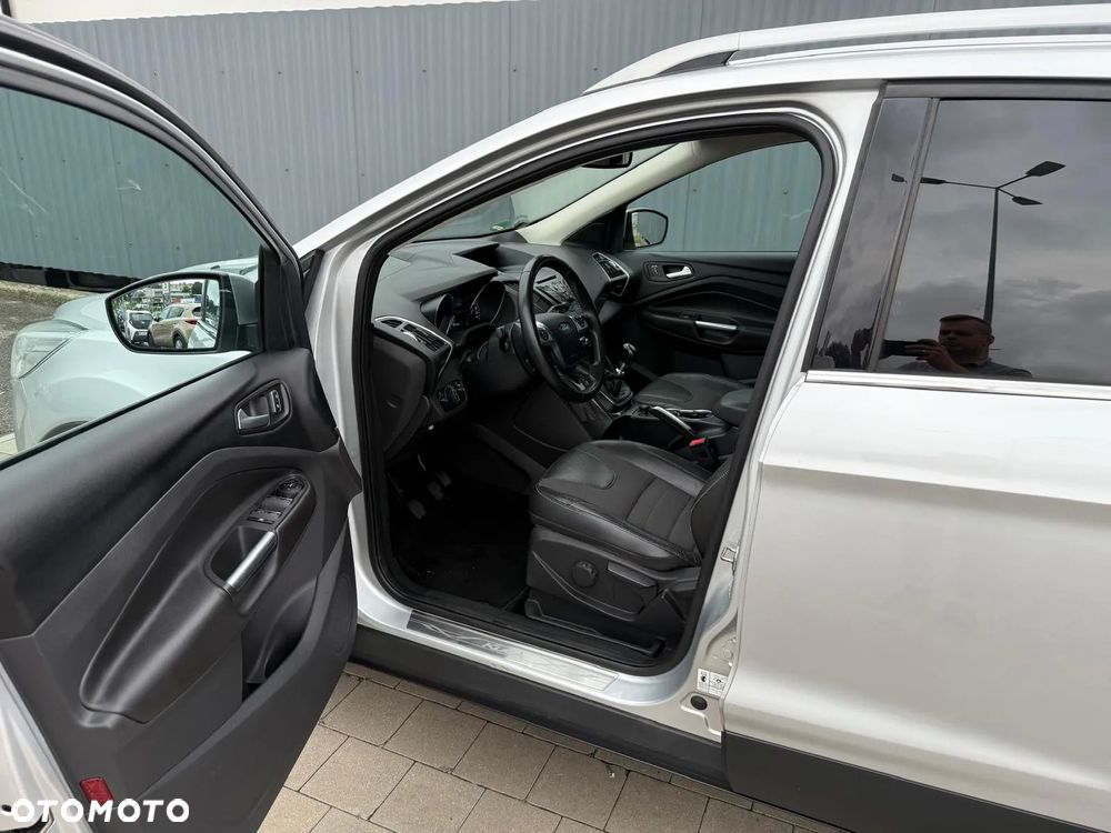 Ford Kuga 2.0 TDCi 2x4 SYNC - 21
