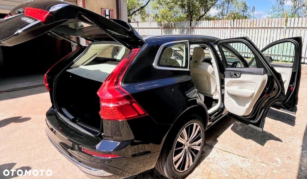 Volvo XC 60 B5 B AWD Ultimate Bright - 3