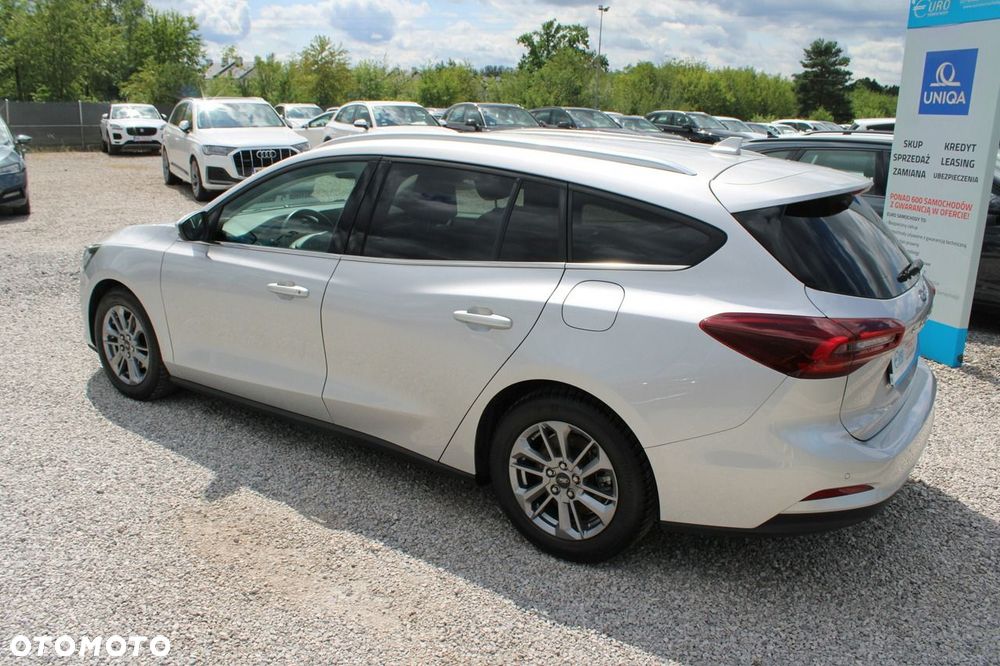 Ford Focus - 9