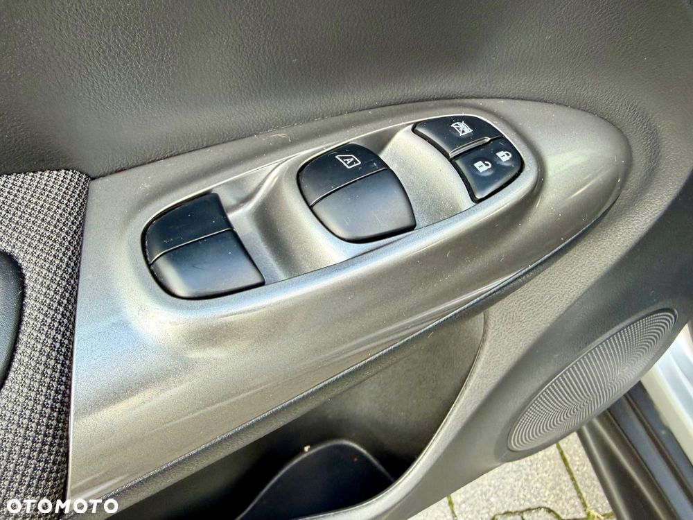 Nissan Juke 1.6 Xtronic N-Connecta - 26