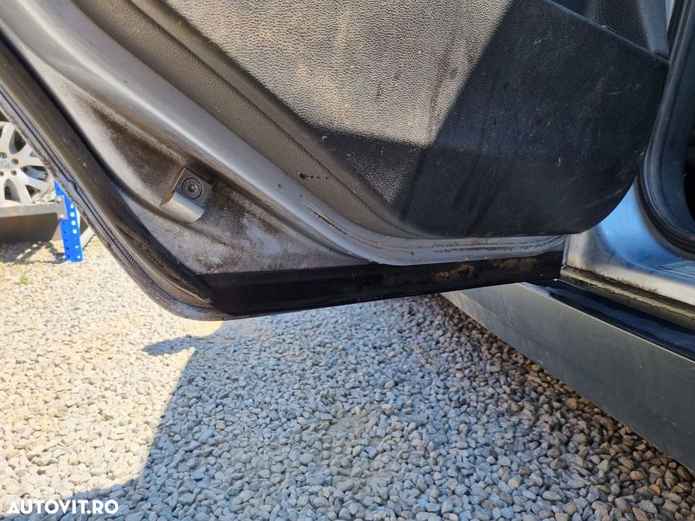 Usa Stanga Spate BMW X3 E83 2003 - 2006 SUV 4 Usi Blue Water Metalizat 896 (1313) - 2