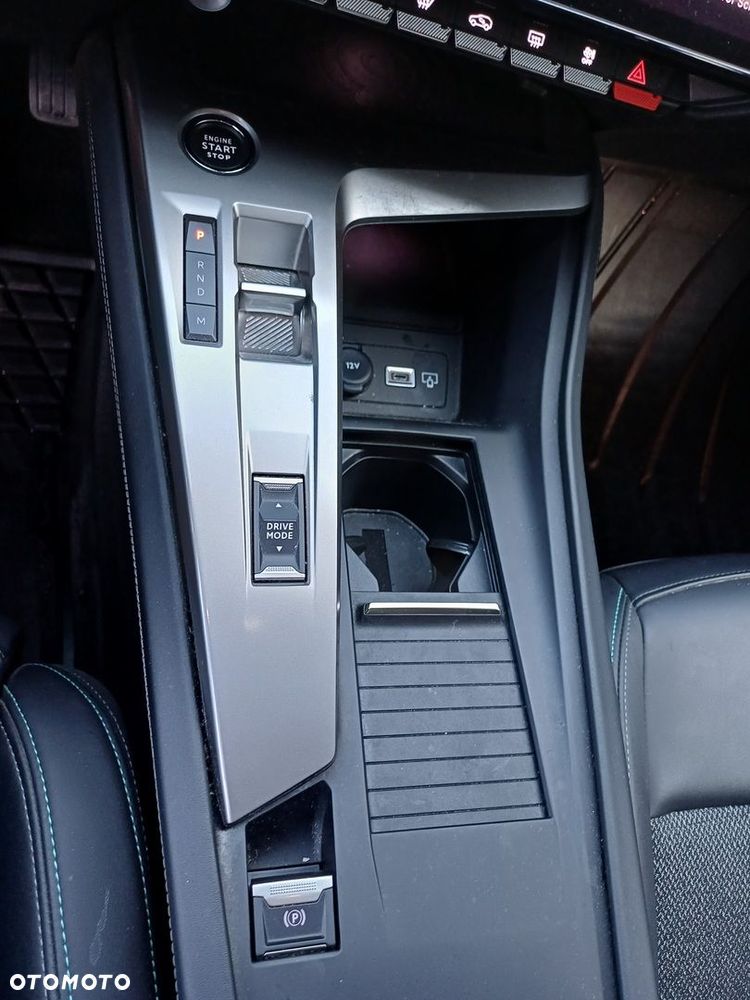 Peugeot 308 1.5 BlueHDi Allure Pack S&S EAT8 - 15