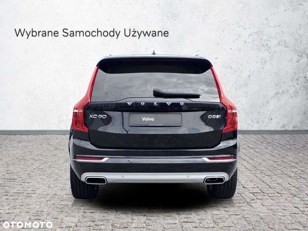 Volvo XC 90 - 8