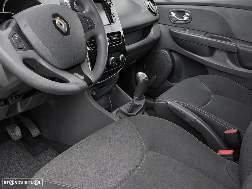 Renault Clio 1.5 dCi Dynamique S - 3